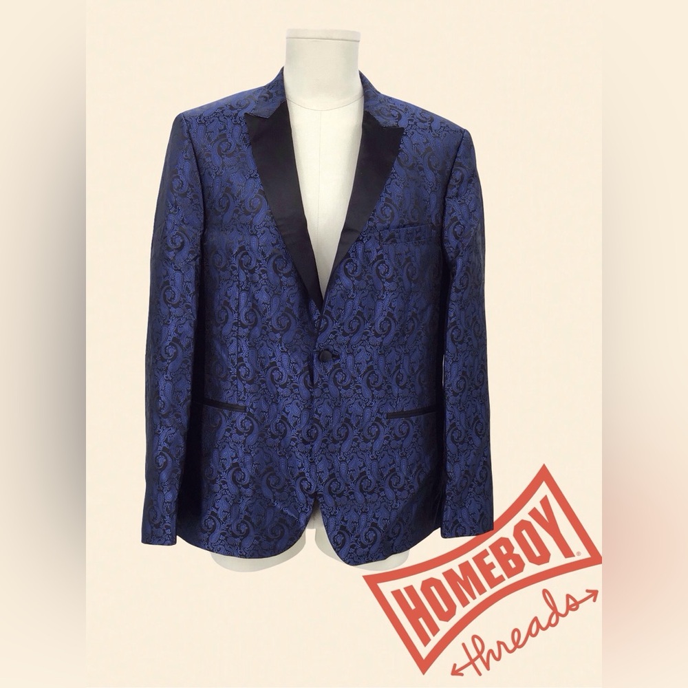 Sophisticated Blue Sport Coat with Textured Fabric size 42 R